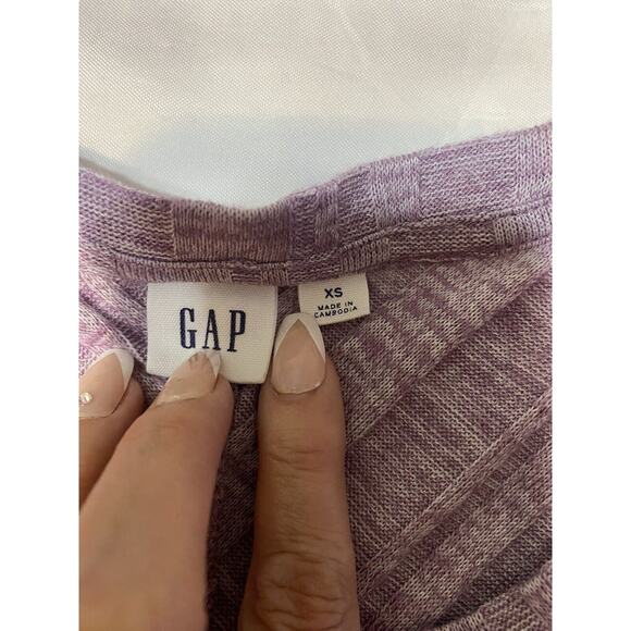 GAP Womens Tank Top Size XS Scoop Neck Purple Shirt Sleeveless (a) - Picture 7 of 8